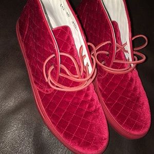 Del Toro Quilted Velvet Chukka Sneakers